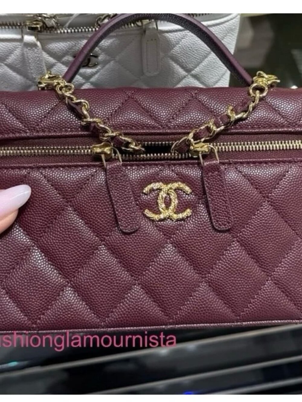 Classic CHANEL Bags: A Stylish and Versatile Choice for Elegance